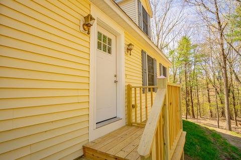 396 Waters Rd, Schenectady, NY 12302 photo 5