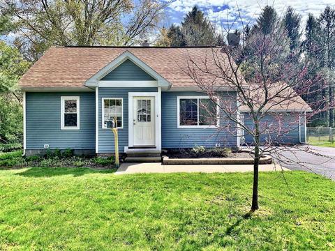 27 Edmel Rd, Schenectady, NY 12302 photo 1