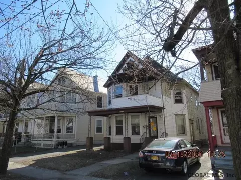 50 Mcclellan St, Schenectady, NY 12304 photo 4