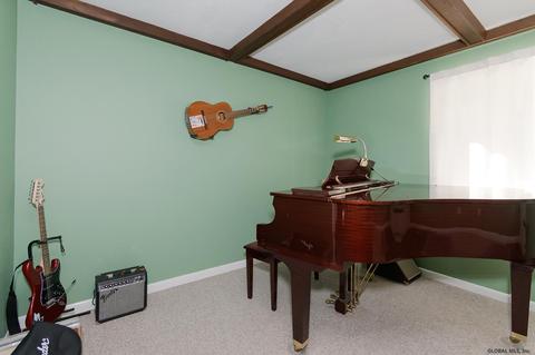 15 Riverview Dr, Schenectady, NY 12309 photo 47