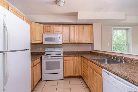 115 Maple St, Corinth, NY 12822 photo 28
