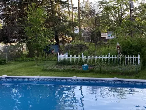 1111 Cushing Ln, Schenectady, NY 12303 photo 28