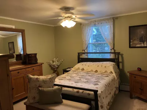 1111 Cushing Ln, Schenectady, NY 12303 photo 15