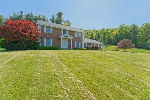155 Deepkill Rd, Troy, NY 12182 photo 2