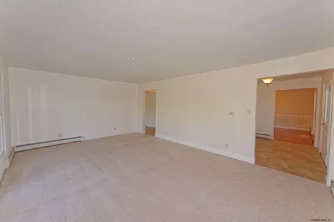 155 Deepkill Rd, Troy, NY 12182 photo 7