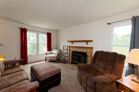 1 Cooks Ct, Waterford, NY 12188 photo 9