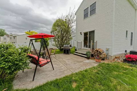 1 Cooks Ct, Waterford, NY 12188 photo 28
