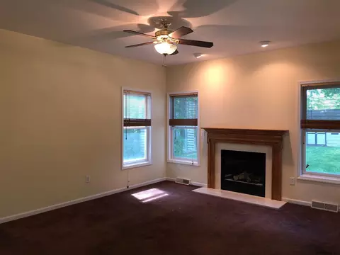 25 Timber Ln, Glenmont, NY 12077 photo 16