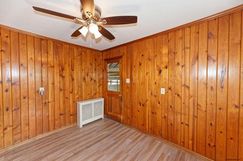 325 Eleventh St, Schenectady, NY 12306 photo 12
