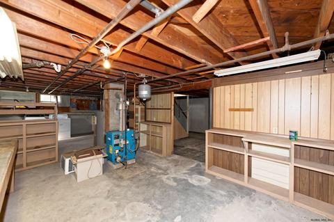 325 Eleventh St, Schenectady, NY 12306 photo 21