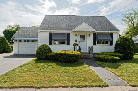 325 Eleventh St, Schenectady, NY 12306 photo 1