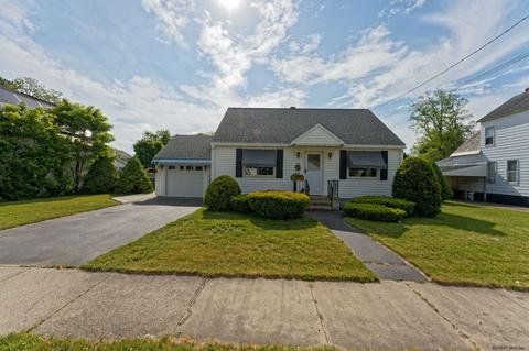 325 Eleventh St, Schenectady, NY 12306 photo 2