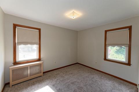 325 Eleventh St, Schenectady, NY 12306 photo 14