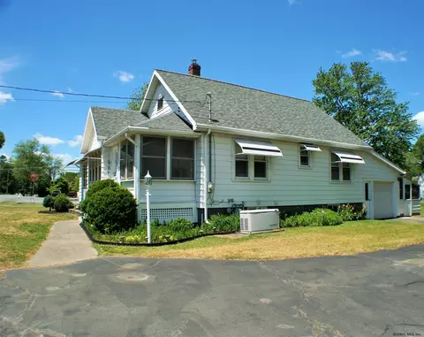 159 Guideboard Rd, Waterford, NY 12188 photo 2