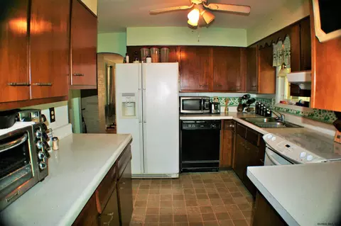 159 Guideboard Rd, Waterford, NY 12188 photo 16