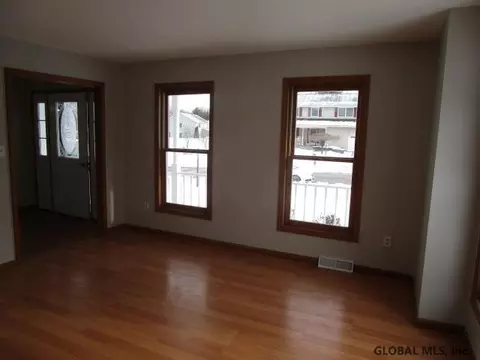 413 Deer Path, Schenectady, NY 12306 photo 8