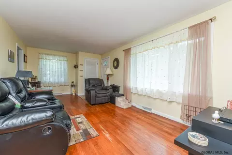 2 Brookview Ave, Delmar, NY 12054 photo 5