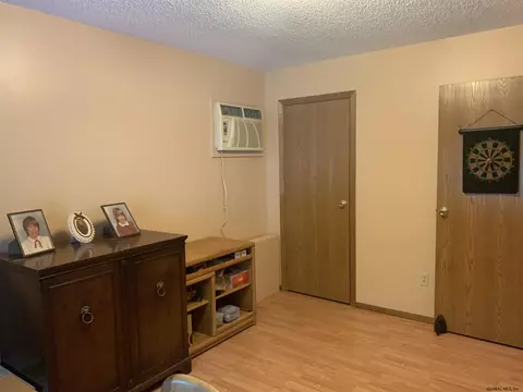 39 Kinderhook Ave, Niverville, NY 12130 photo 20