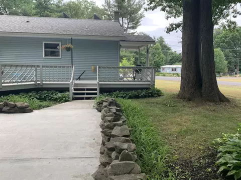 39 Kinderhook Ave, Niverville, NY 12130 photo 9