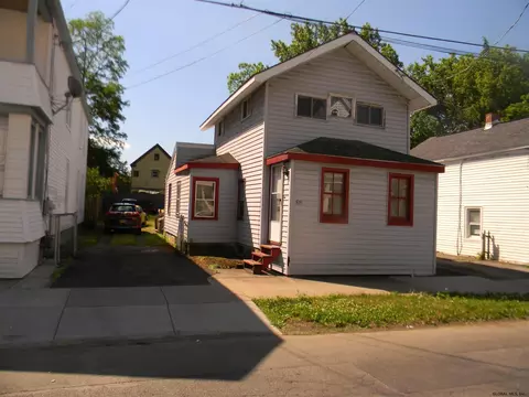 521 Schenectady St, Schenectady, NY 12307 photo 2