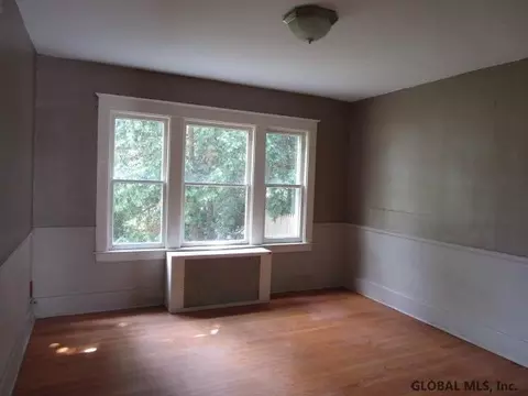 1067 Dean St, Schenectady, NY 12309 photo 13