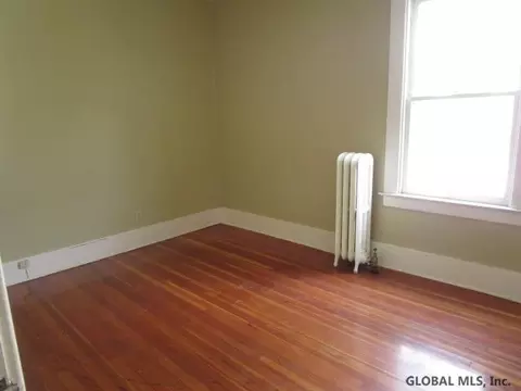 1067 Dean St, Schenectady, NY 12309 photo 14