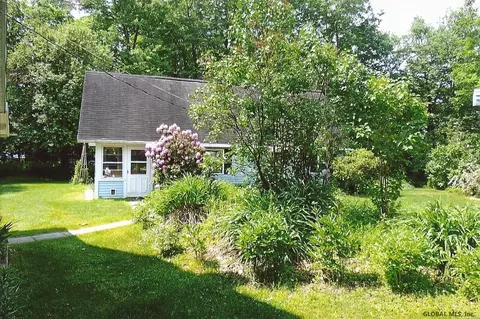 34 Rainbow Way, Hampton, NY 12837 photo 4