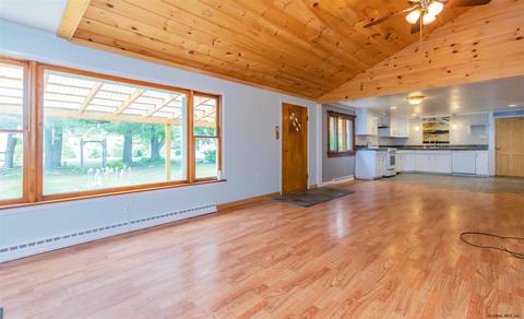 54 Union St, Broadalbin, NY 12025 photo 6