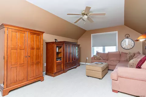 6 Reynolds Ct, Delmar, NY 12054 photo 37
