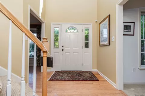 6 Reynolds Ct, Delmar, NY 12054 photo 7