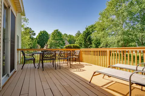6 Reynolds Ct, Delmar, NY 12054 photo 40
