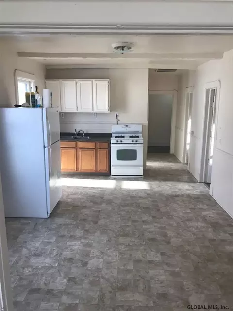 1202 5th Ave, Schenectady, NY 12303 photo 3
