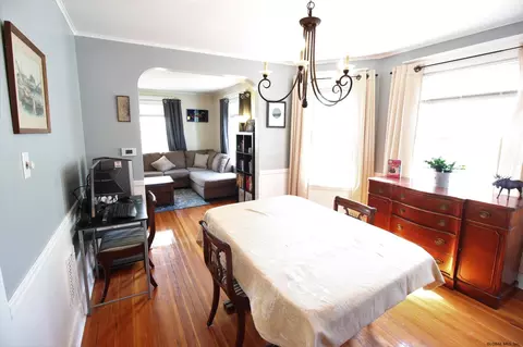 917 Harrison Ave, Schenectady, NY 12306 photo 9