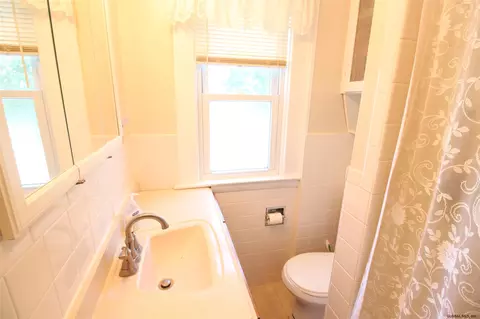 917 Harrison Ave, Schenectady, NY 12306 photo 21
