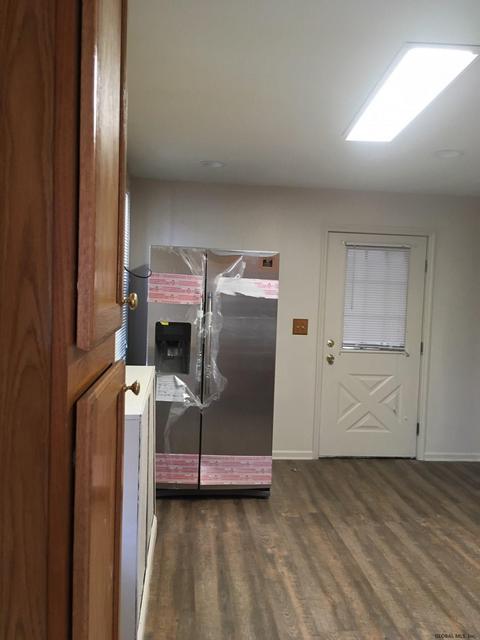 1015 Mcclellan St, Schenectady, NY 12309 photo 20