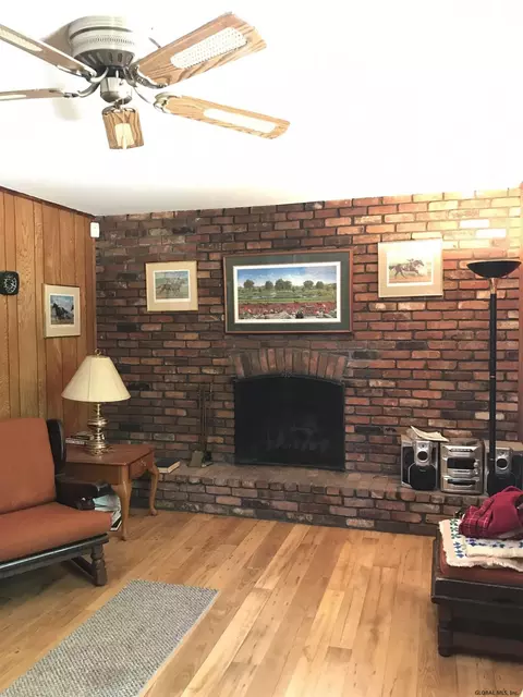 10 Brookview Dr, Schenectady, NY 12303 photo 30