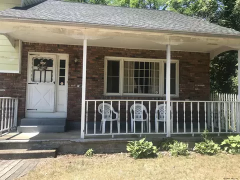 10 Brookview Dr, Schenectady, NY 12303 photo 3