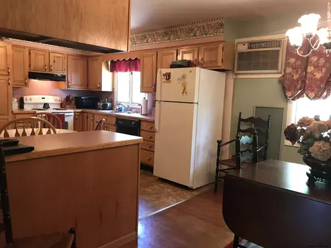 10 Brookview Dr, Schenectady, NY 12303 photo 19