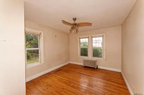 1601 Bernice St, Schenectady, NY 12303 photo 14