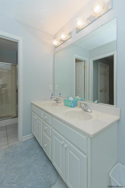 2 Montery Rd, Schenectady, NY 12303 photo 21