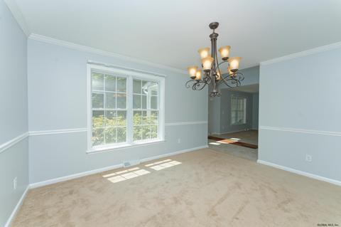 2 Montery Rd, Schenectady, NY 12303 photo 17