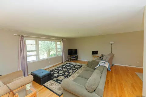 59 Wilderness Ln, Valatie, NY 12184 photo 4