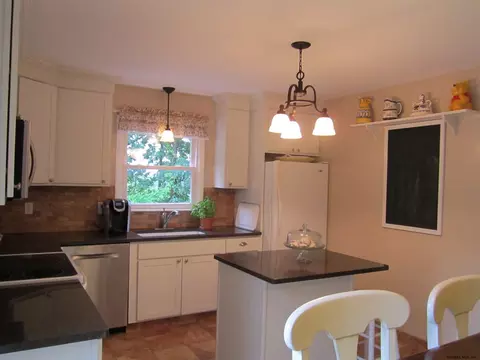 1856 Gordon Rd, Schenectady, NY 12306 photo 3