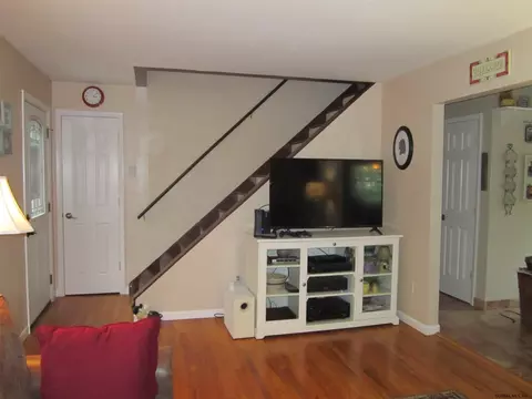 1856 Gordon Rd, Schenectady, NY 12306 photo 10
