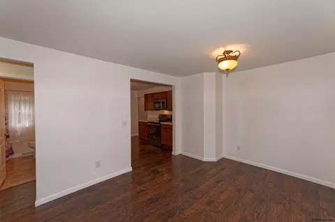 1035 Bill Rd, Schenectady, NY 12303 photo 11