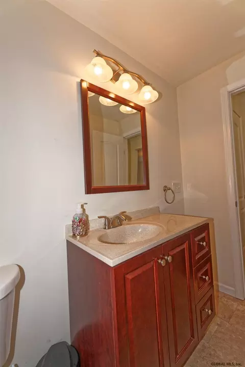 1035 Bill Rd, Schenectady, NY 12303 photo 30