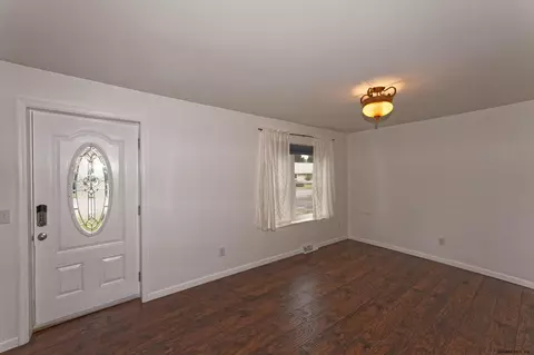 1035 Bill Rd, Schenectady, NY 12303 photo 7