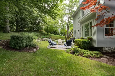 37 Turnberry Dr, Slingerlands, NY 12159 photo 35