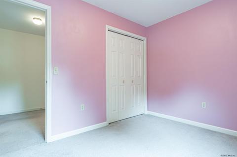5 Hillock Ct, Schenectady, NY 12302 photo 24
