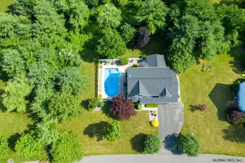 11 Barrington Ct, Delmar, NY 12054 photo 60